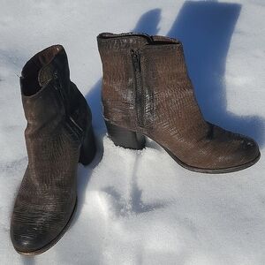 Frye Double Zip Addie Boots in Charcoal Size 7 B